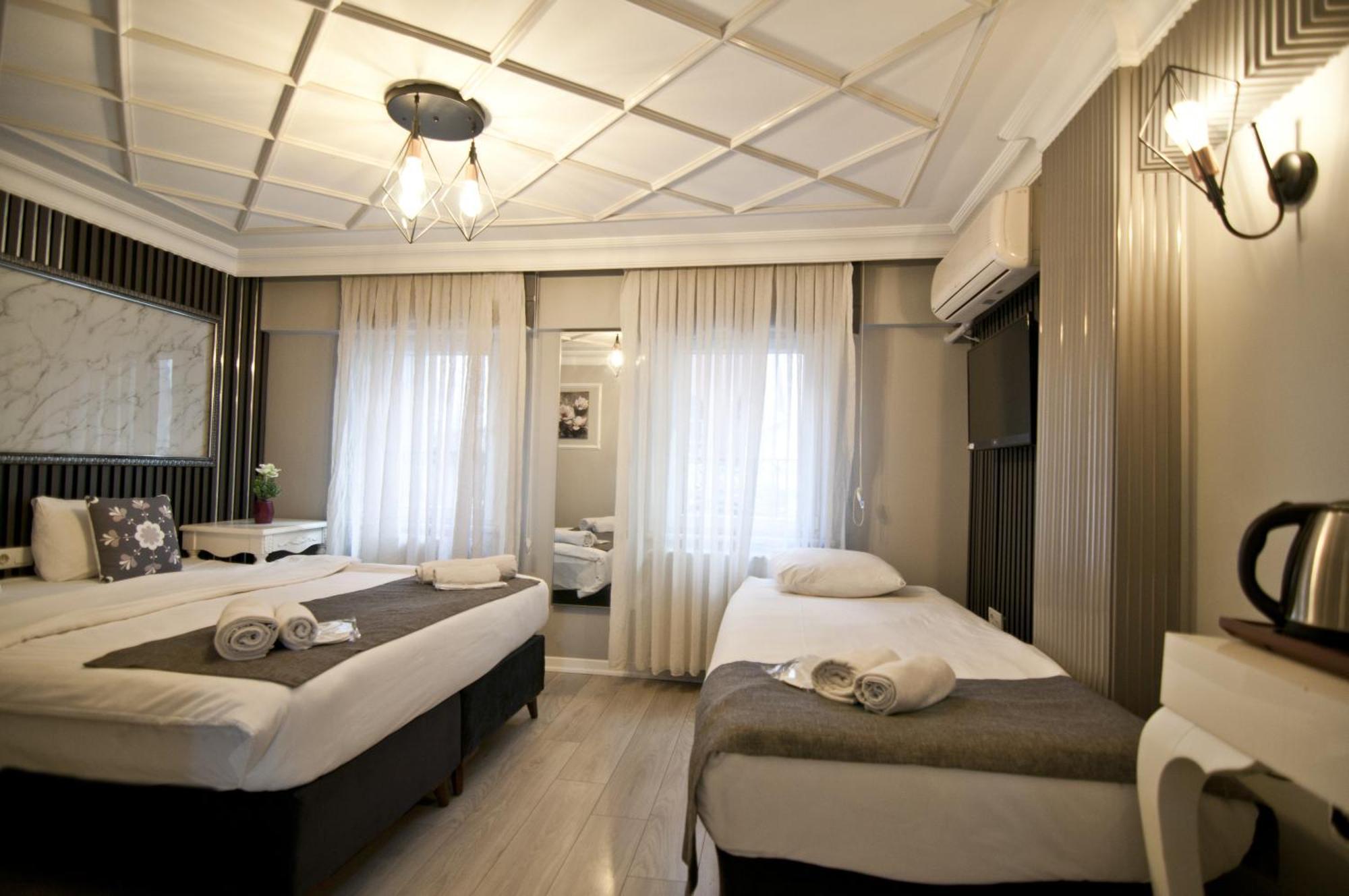 Nova City Hotel Istanboel Buitenkant foto