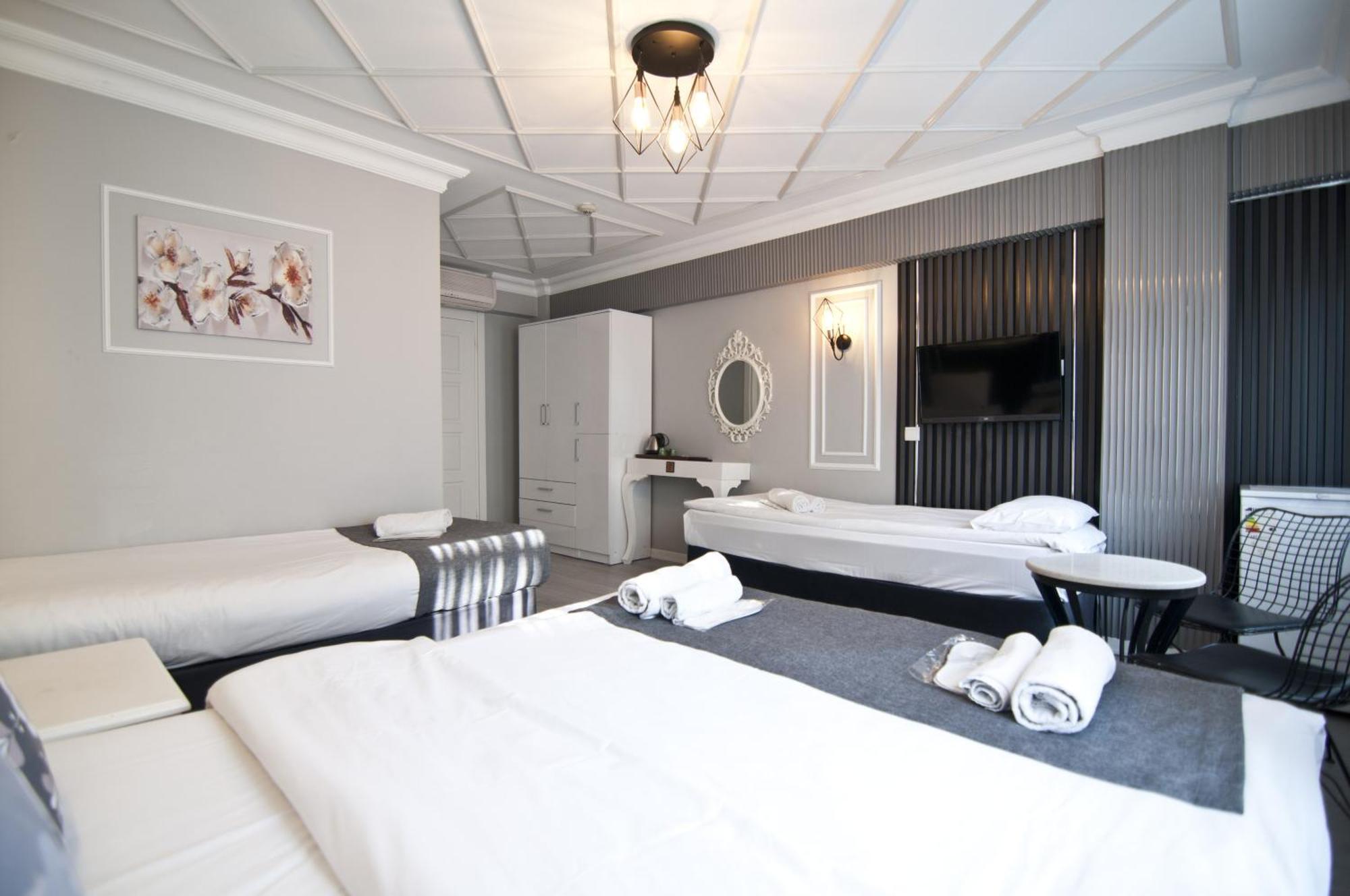 Nova City Hotel Istanboel Buitenkant foto